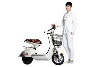 娱乐吃瓜酱电瓶车,娱乐吃瓜酱的趣味生活